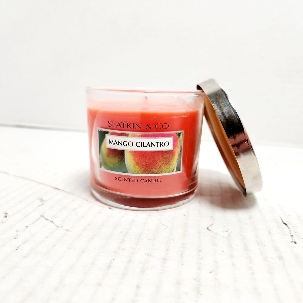 Slatkin & Co Mango Cilantro Scented Candle 4 oz HTF 25-40 Hrs UNUSED 1089A3B2